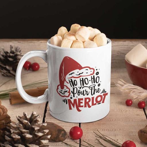 mug-hohoho-pour-the-merlot.jpg