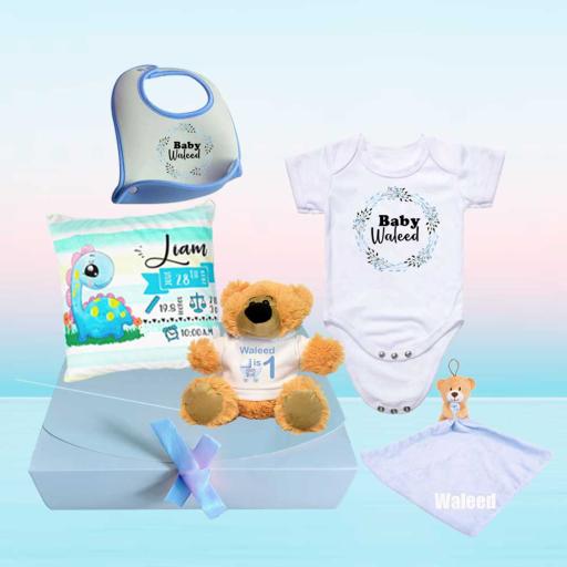 Personalised baby hamper. Perfect for newborns, christenings & baby showers!